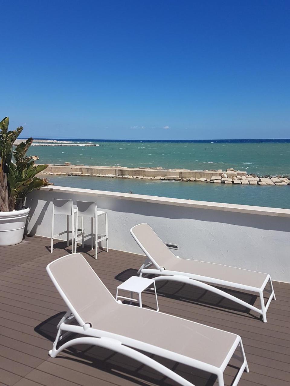 Moma Molfetta Mare Bed & Breakfast Екстериор снимка
